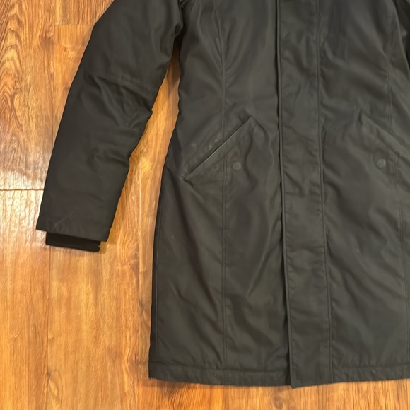 Aritzia Babaton goose down faux fur Parker. Waterproof and windproof fabric. - Picture 3 of 13